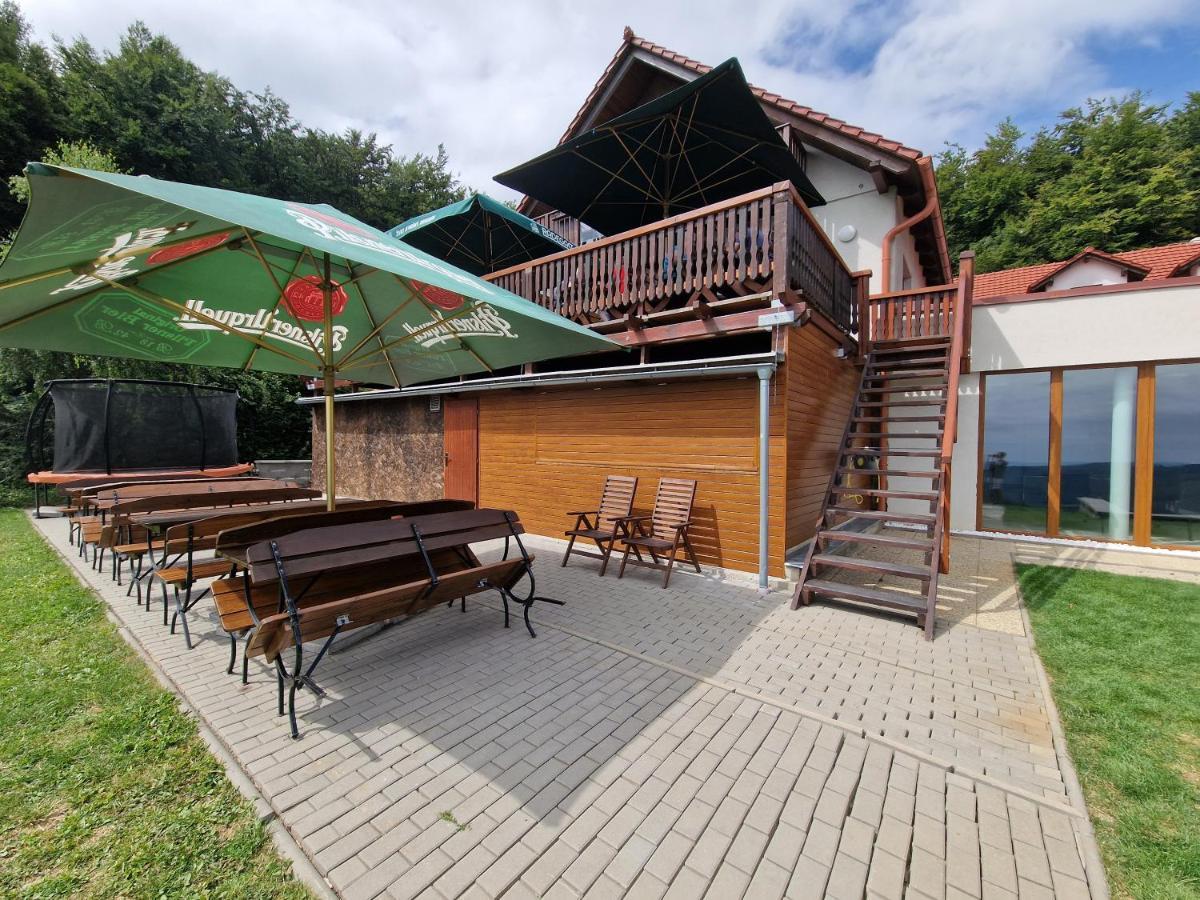 Wellness Hotel Chata Jana Lopenik Екстер'єр фото