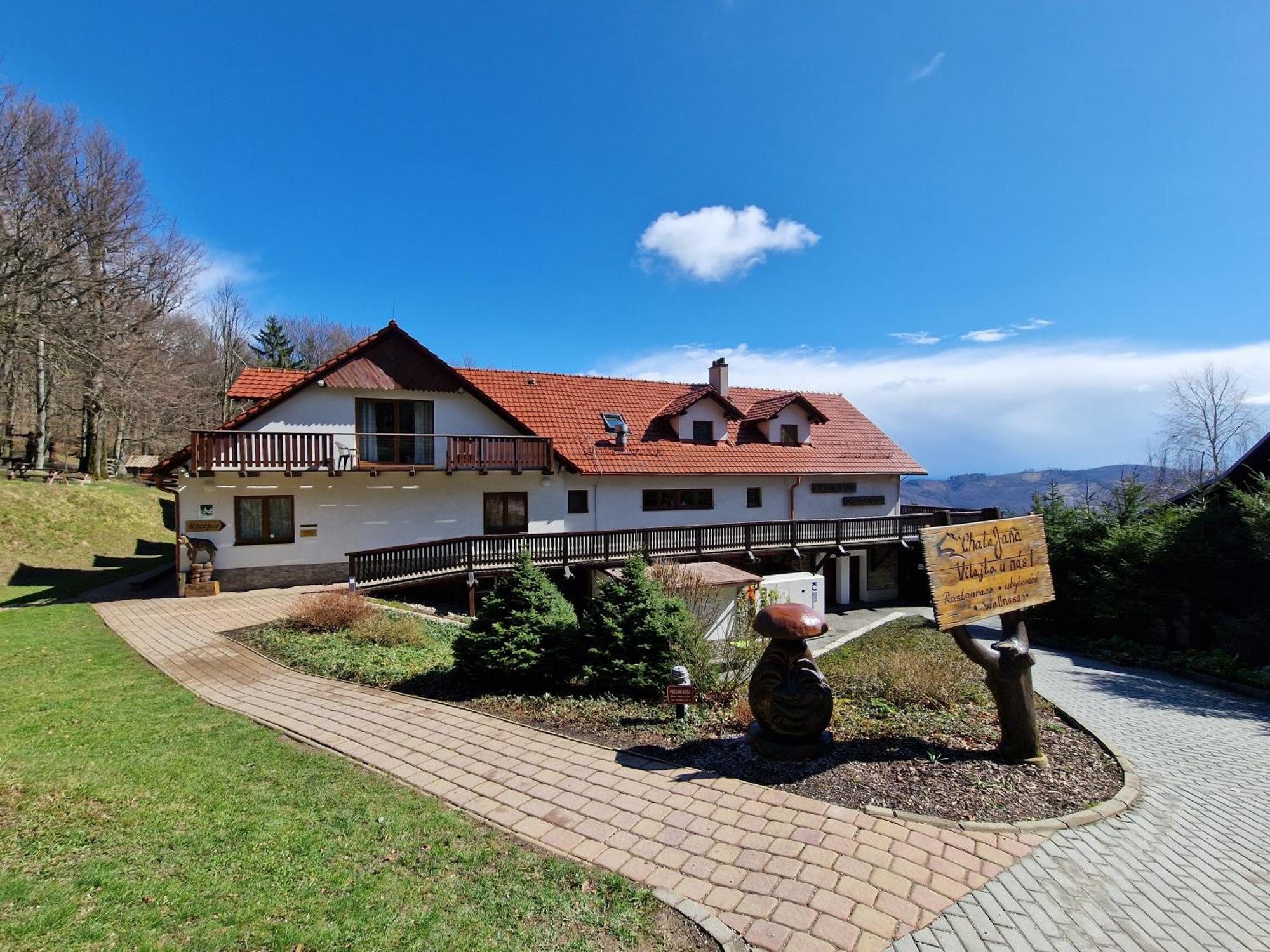 Wellness Hotel Chata Jana Lopenik Екстер'єр фото